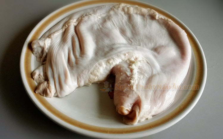 Cách nấu món Canh bạch truật dạ dày lợn